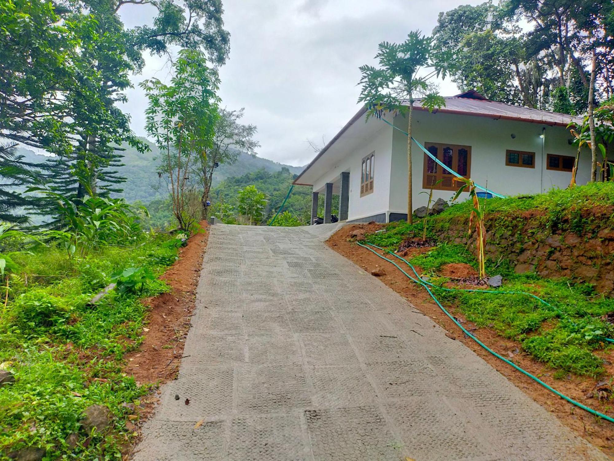 Anivilla Holiday Home Kunjithanny Anachal المظهر الخارجي الصورة